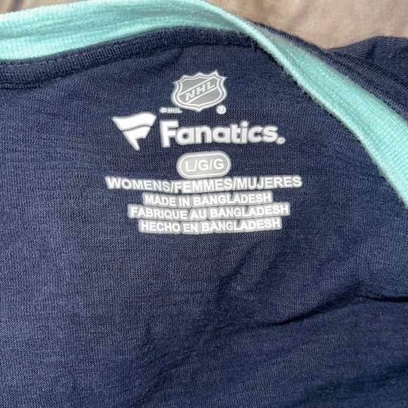 NHL fanatics Seattle kraken shirt womens large - Picture 6 of 6